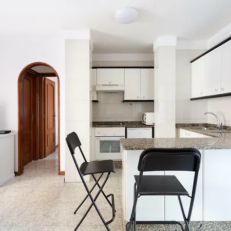 Dos Terrazas: ático En Complejo Residencial